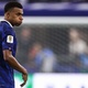 Mbapp&eacute; v&ecirc; falta de comunica&ccedil;&atilde;o e lamenta: 'Deixamos a Espanha ditar ritmo'
