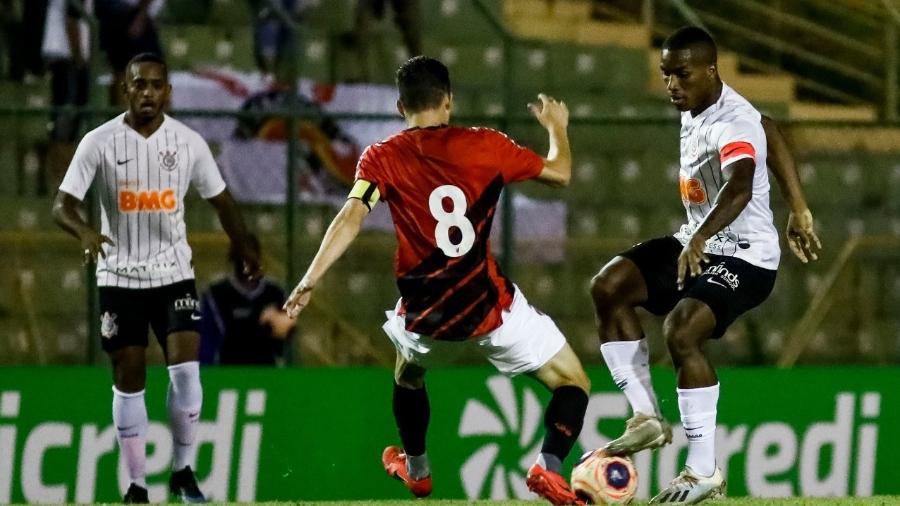 Corinthians e Athletico-PR se enfrentam na Copinha - Rodrigo Gazzanel/Agência Corinthians