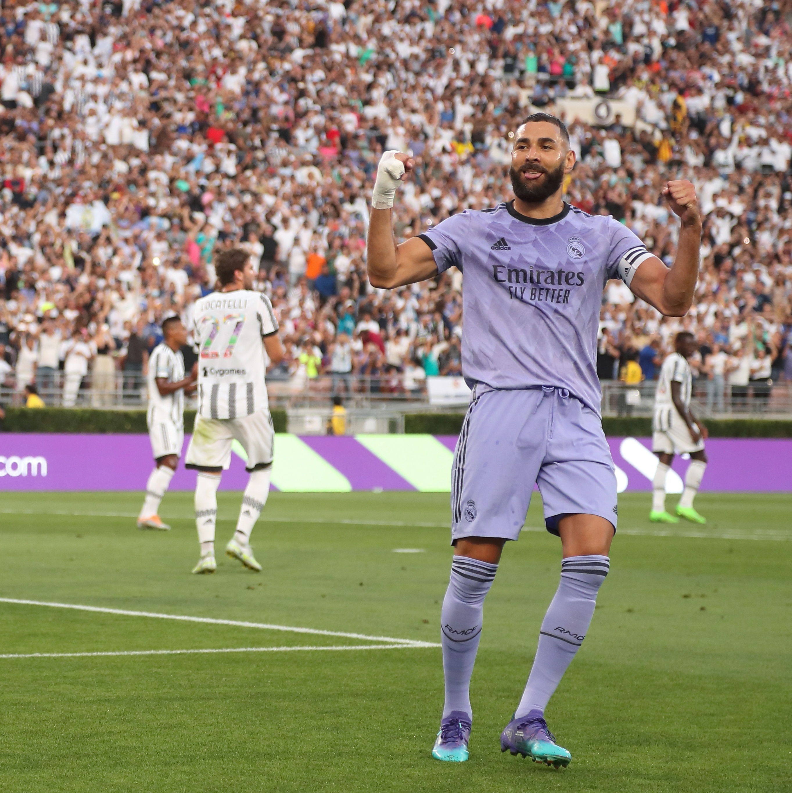 Planet Outlet - Juventus vs Real Madrid decidem o título neste sábado  14:45h. Venha assistir o jogo ao vivo, aquí no Planet Outlet!