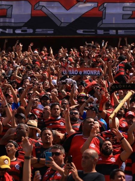 Torcida do Flamengo antes da final da Copa Libertadores contra o Athltetico-PR - Buda Mendes/Getty Images
