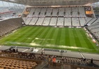 Chuva forte deixa arena com várias poças antes de Corinthians x Santos - Lucas Musetti/UOL