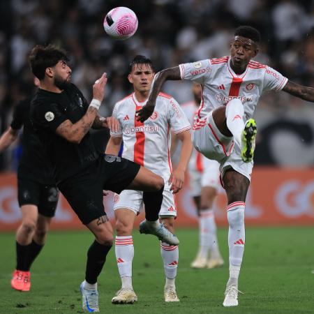 Yuri Alberto fez 2 gols, mas Corinthians empatou com o Inter em casa