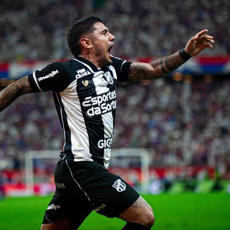 Galeano marcou o único gol do clássico cearense, disputado no Castelão