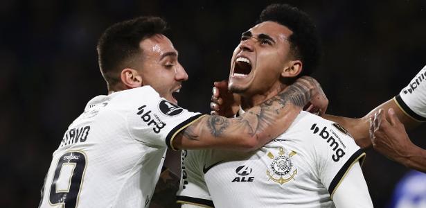 Du Queiroz evolui com VP e vira fundamental no Corinthians