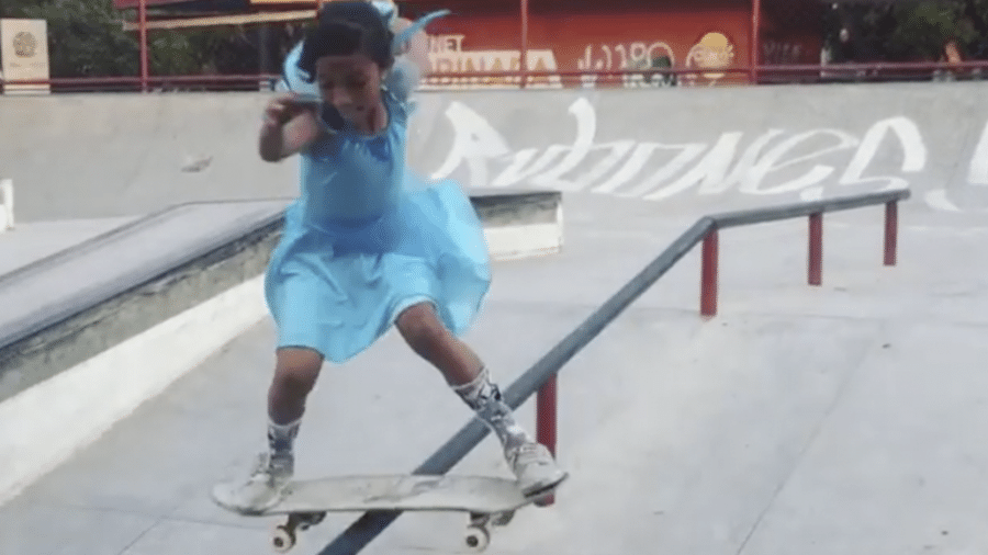 Rayssa Leal aos 9 anos de idade vestida de Fadinha em pista no Maranhão - Reprodução Redes Sociais