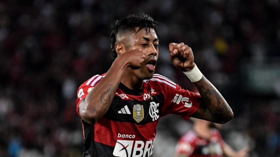 Ídolo do Flamengo aceita proposta, deixa o clube antes do Mundial