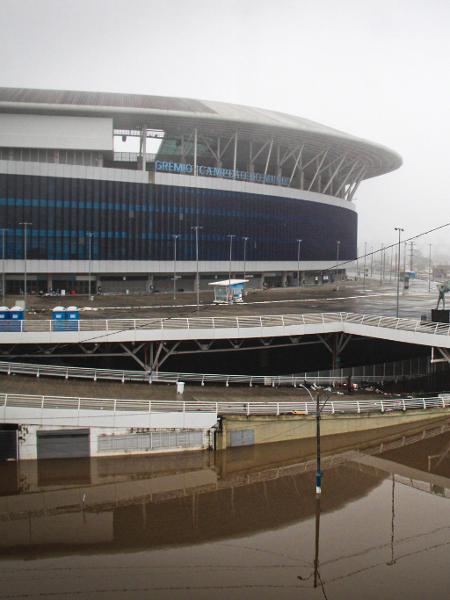 Arena do Grêmio atingida por enchentes no Rio Grande do Sul