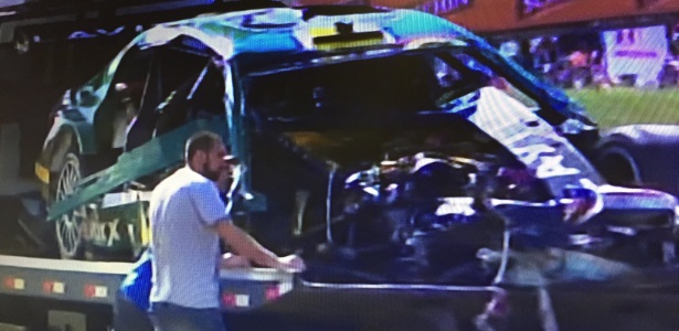 Thiago Camilo foi atingido pelo carro de Felipe Fraga (foto); ambos foram ao ambulatório - Reprodução/Sportv