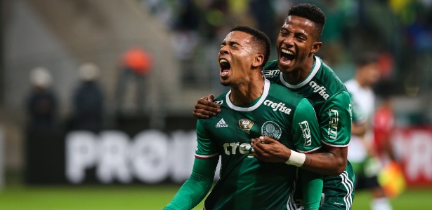 Gabriel Jesus comemora gol marcado pelo Palmeiras sobre o América-MG - Julia Chequer/Folhapress