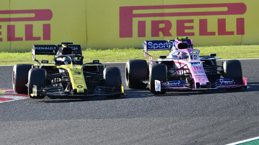 Daniel Ricciardo (Renault) e Lance Stroll (Racing Point) disputam posição no Grande Prêmio do Japão - Toshifumi Kitamura/AFP