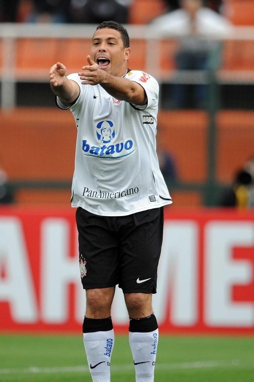 Qual foi a maior contratação do Corinthians em 2009?