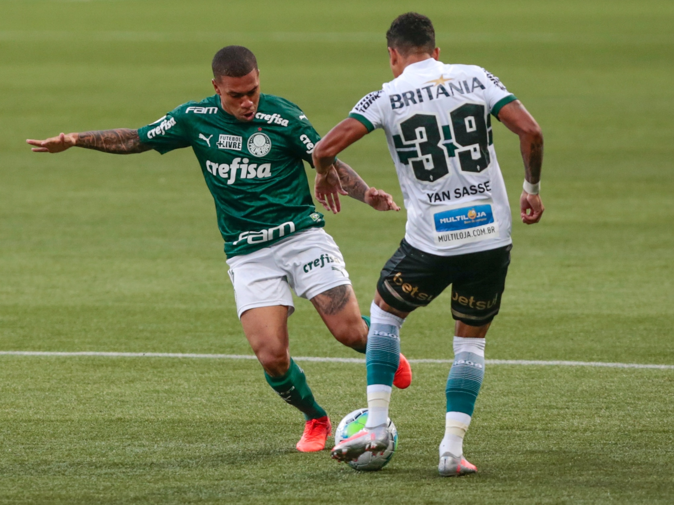 Palmeiras supera Coritiba no Allianz Parque após 3 empates seguidos