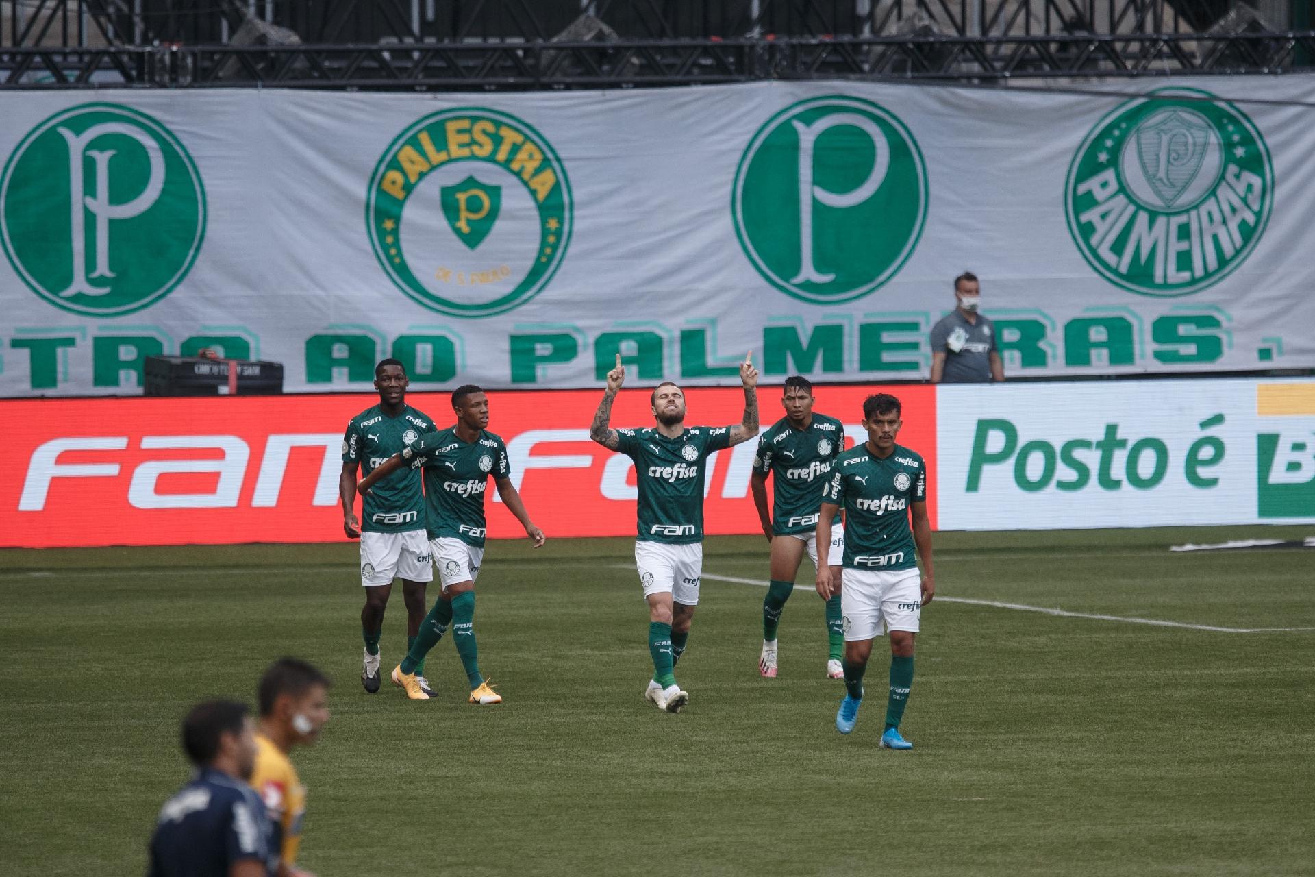 Quem ganhou mais jogos entre Palmeiras e Corinthians?