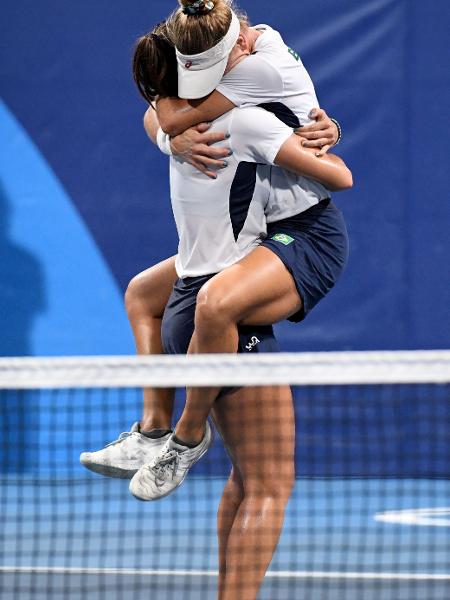 Luisa e Laura celebram vitória - Reuters - Reuters