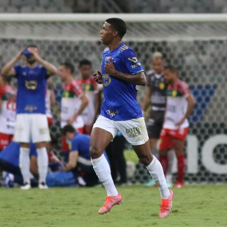 Vitor Leque foi emprestado pelo Cruzeiro para o Botafogo (SP) - Fernando Moreno/AGIF