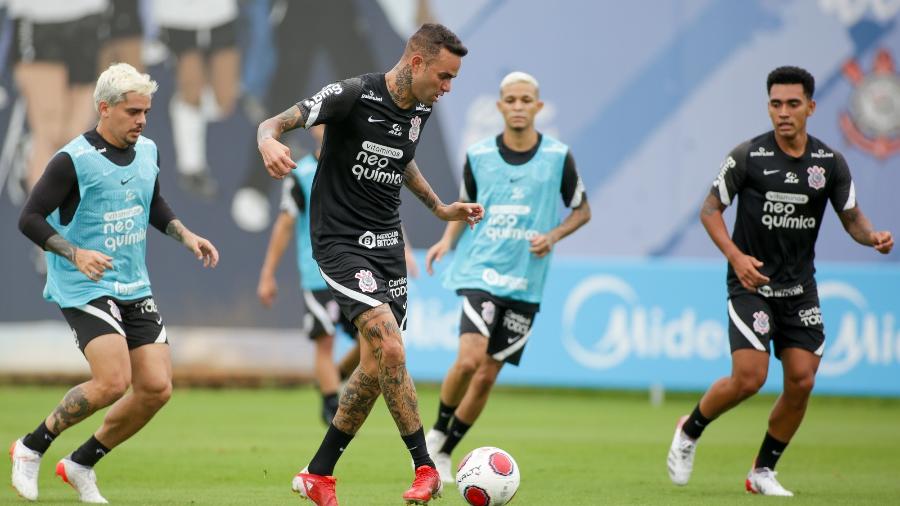 Fagner, Luan, Adson e Du Queiroz em treino do Corinthians - Rodrigo Coca/Agência Corinthians