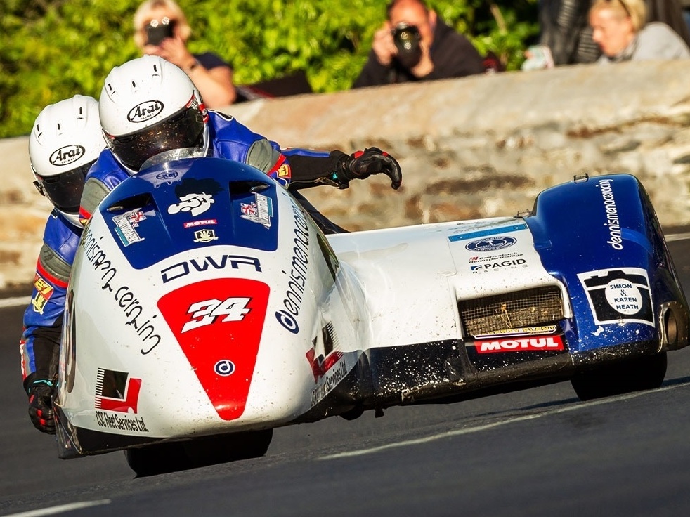 Britânico morre durante tradicional corrida de motos na Ilha de Man, motor