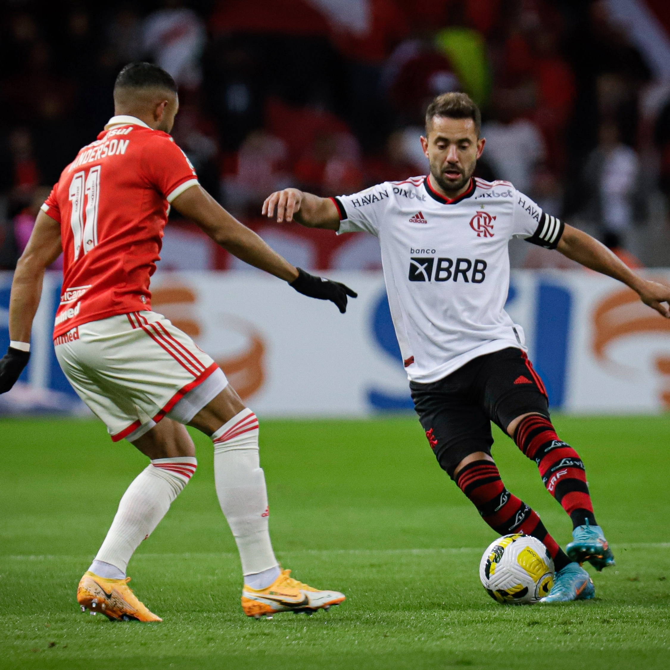 Inter x Flamengo: veja onde assistir, escalações, desfalques e arbitragem, brasileirão série a