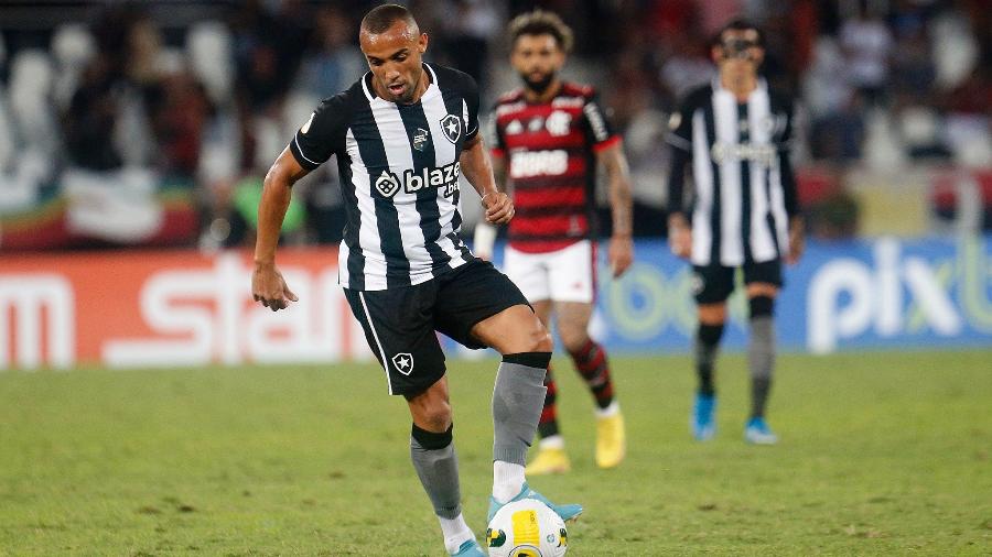Botafogo: Proximidade com o Z4 não assusta Marçal: 'Olhamos para cima'