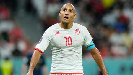 Torcedores da Tunísia vaiam hino da França em jogo da Copa do Mundo - ISTOÉ  DINHEIRO