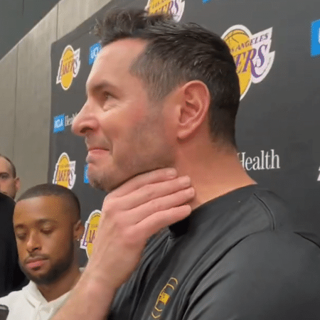 JJ Redick, técnico do Lakers, chora ao falar sobre casa destruída na Califórnia