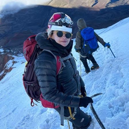 Caroline Toledo faz expedições em montanhas há 10 anos Caroline Toledo faz expedições em montanhas há 10 anos