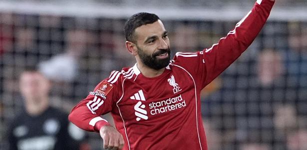 Clube turco fica perto de contratar Mohamed Salah após saída do Liverpool