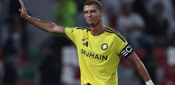 Al-Nassr supera expulsão de Bento, CR7 'pistola' e vira jogo do Saudita