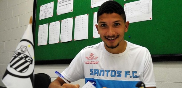 Volante Yuri assinou contrato de empréstimo com o Santos até o fim de 2017 - Divulgação/SantosFC