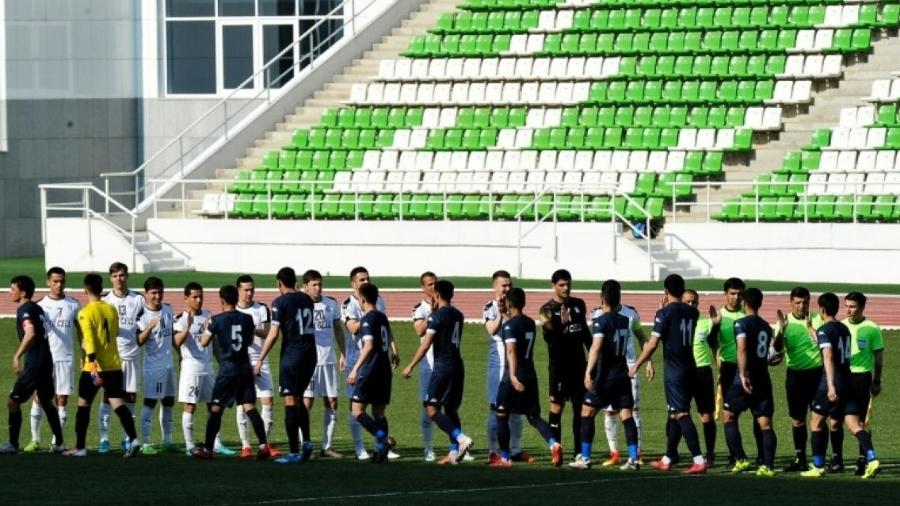 Campeonato de futebol no Turcomenistão - Igor Sasin/AFP