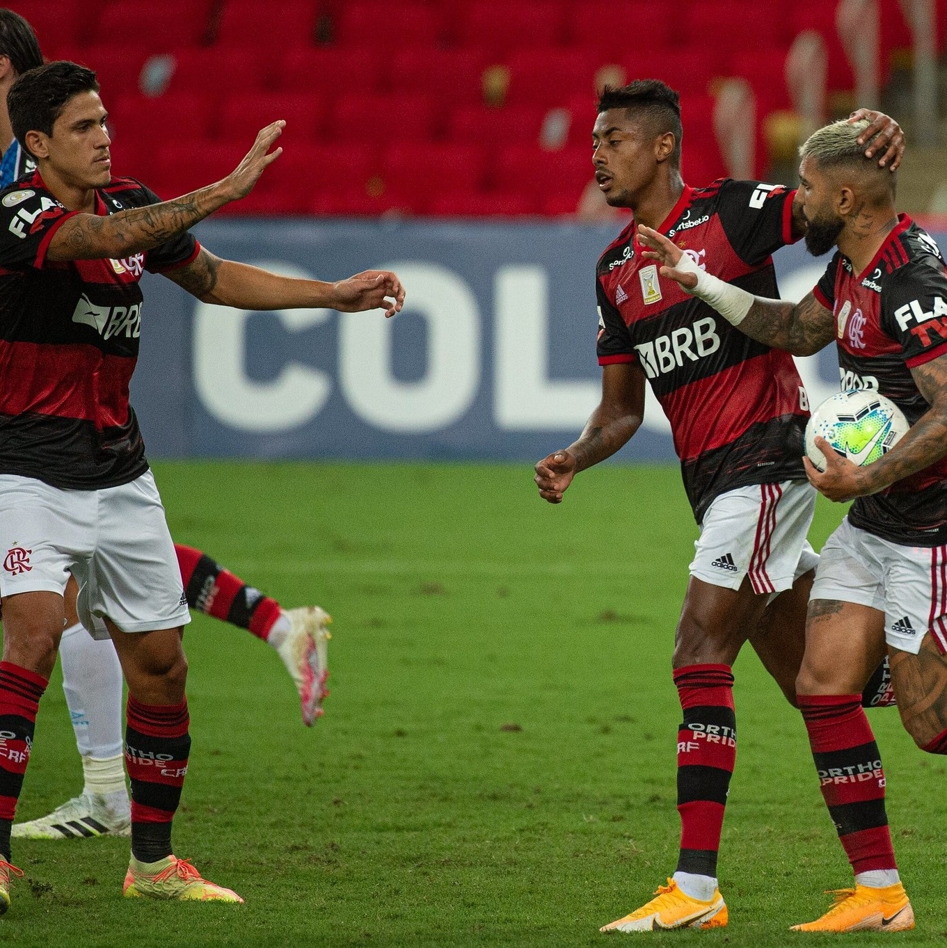 Gabigol é eleito o melhor jogador de Flamengo 3 x 1 Bahia FlaResenha