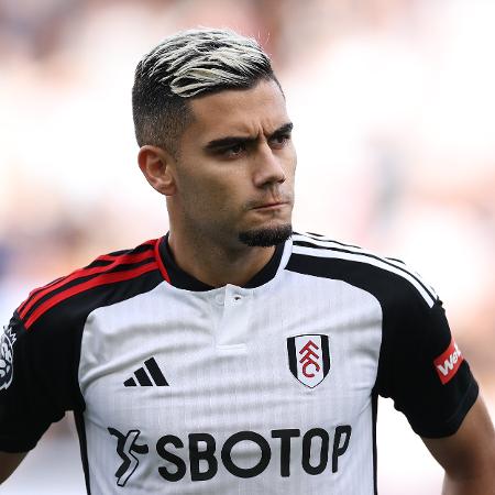 Andreas Pereira, do Fulham, chega à seleção com moral