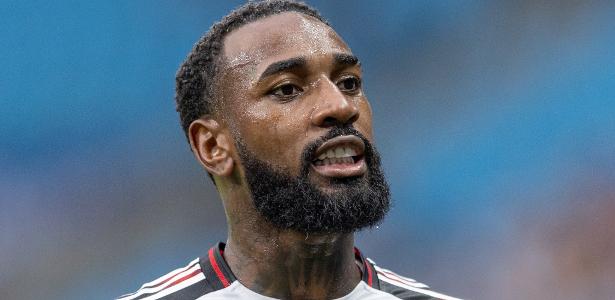 Al-Nassrは、GersonによってビジネスでZenitを横断しようとします