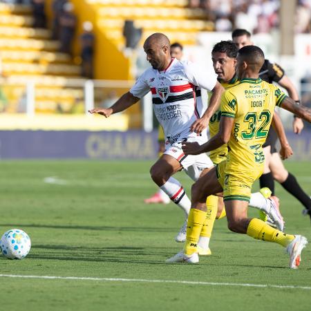 Sao Paulo draw with Mirassol as Lucas starts and Rafael goes from hell to heaven