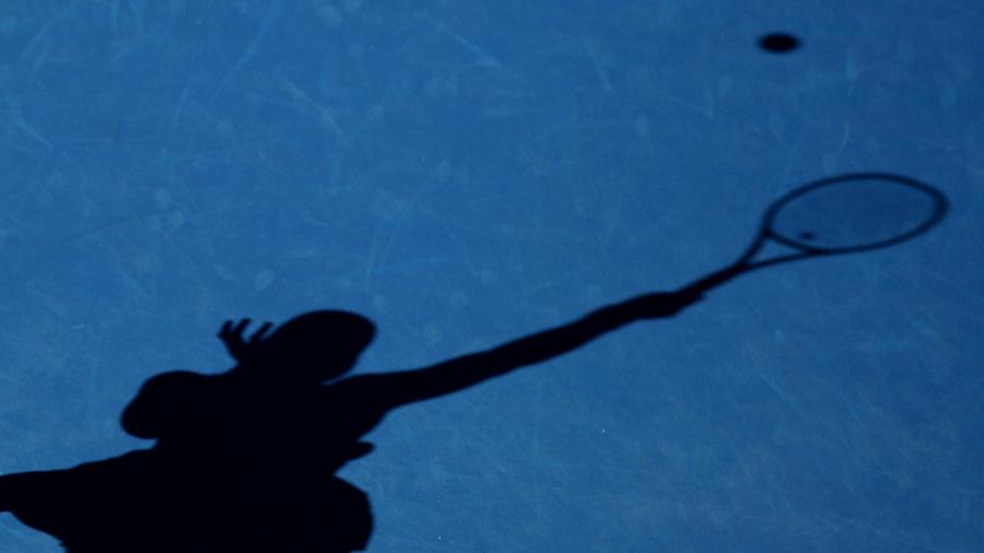 Sombra de jogadora de tênis em torneio do WTA - Clive Brunskill/Getty Images