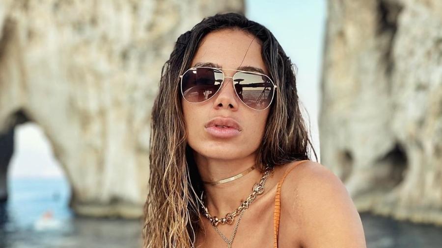 Anitta na Ilha de Capri, na Itália - Reprodução/Instagram
