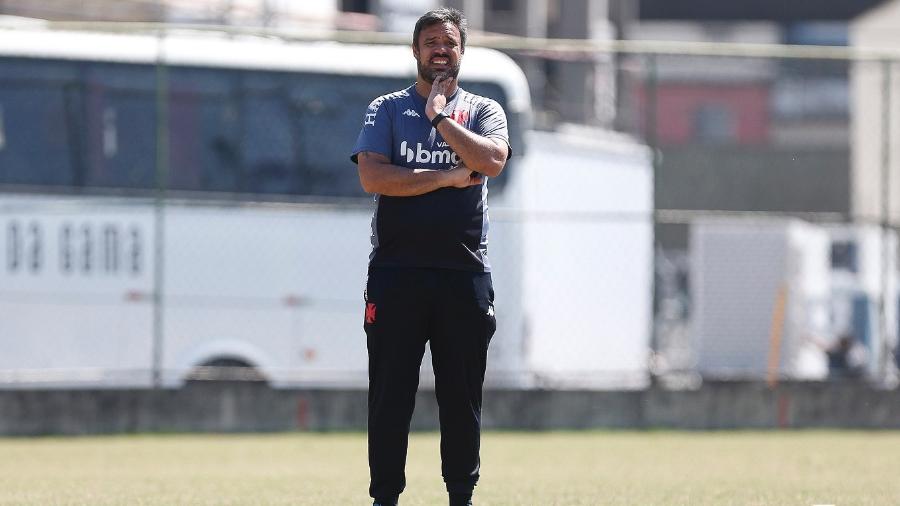 Alexandre Gomes foi demitido do comando do time sub-20 do Vasco - Rafael Ribeiro/Vasco