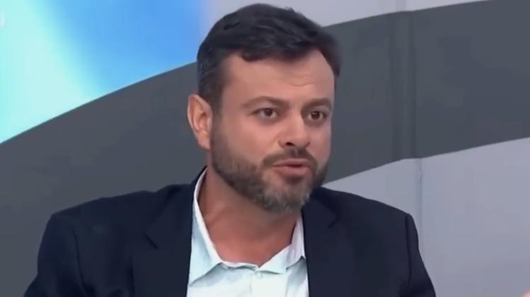 Eric Faria, repórter e apresentador da TV Globo