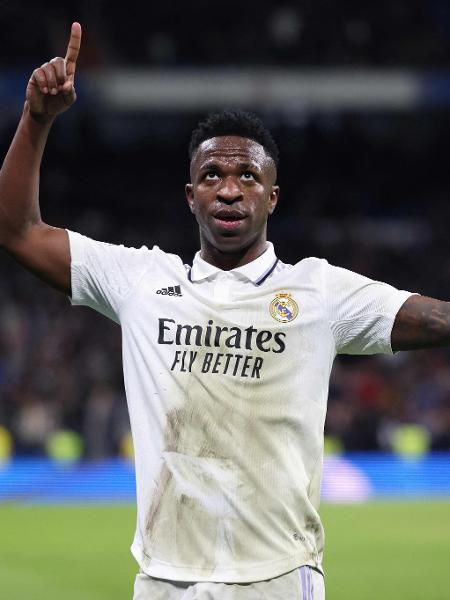 Vinicius Junior comemora gol do Real Madrid contra o Atlético de Madri - Pierre-Philippe MARCOU / AFP