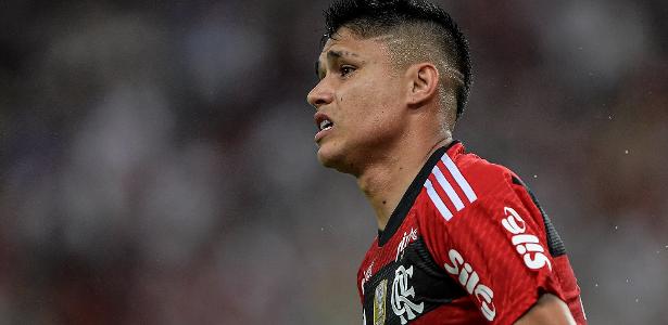 Fla tem Luiz Araújo como titular e Santos tem novidades; veja escalações