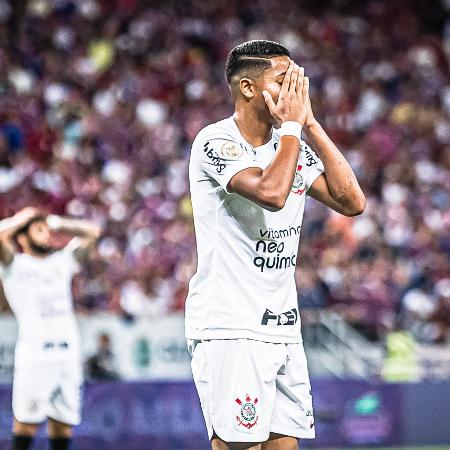 Wesley, do Corinthians, lamenta derrota para o Fortaleza, no Brasileirão