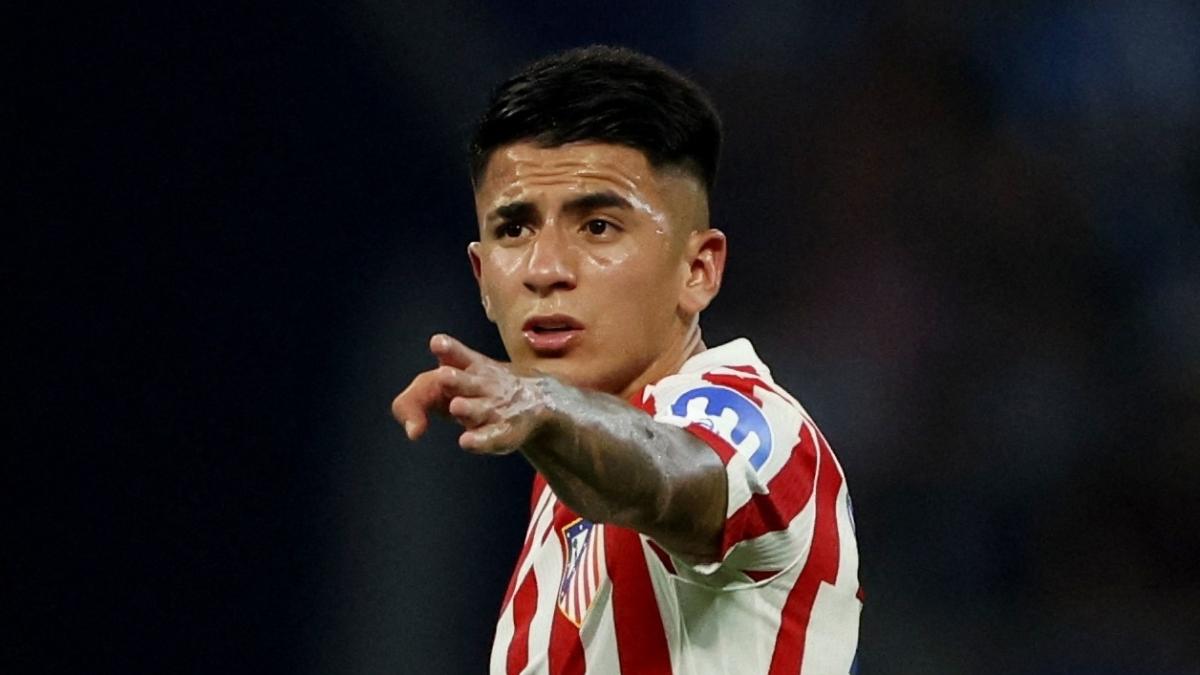 Alvo do Flamengo, Almada?sumiu? no Atlético por ajudar pouco na marcação