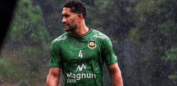 Cover image for Ex-Flamengo, Pablo rescinde com São Bernardo; zagueiro não jogou pelo clube
