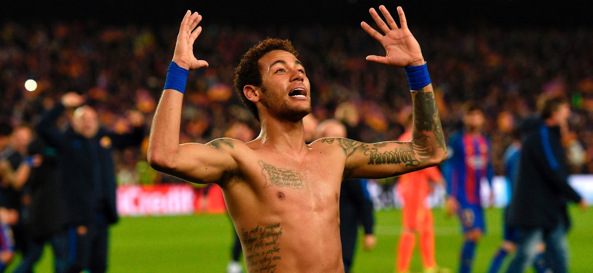 Neymar no 6 a 1 contra o PSG, pela Liga dos Campeões; atacante está na mira dos franceses de novo - AFP PHOTO / LLUIS GENE