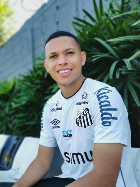 Marcos Guilherme é anunciado como reforço do Santos - Ivan Storti/ Santos FC