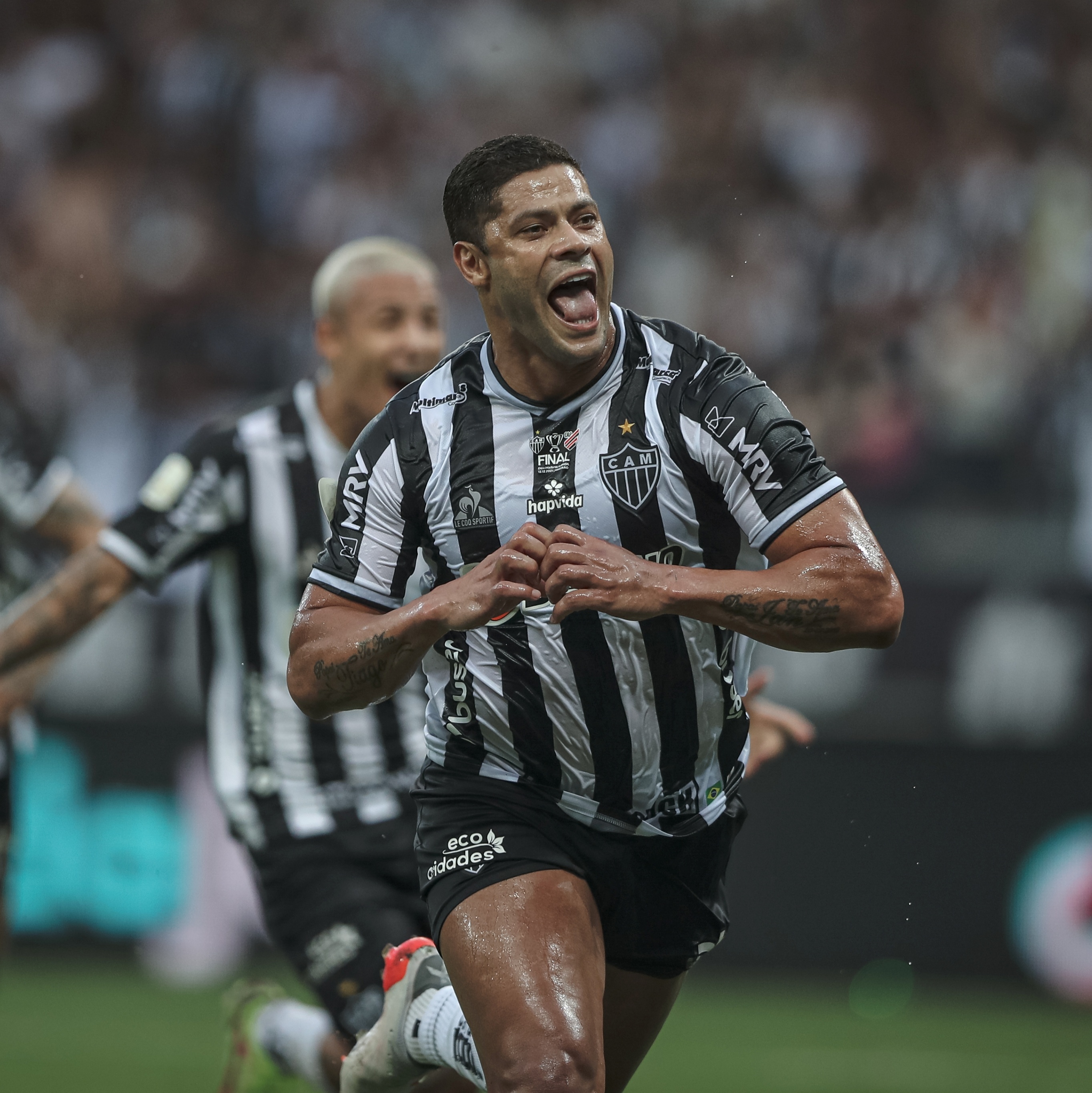 Hulk iguala Gabigol e leva artilharia do Brasileiro e da Copa do