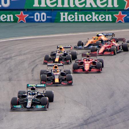 Fórmula 1 chegou ao Brasil para o GP de São Paulo; na imagem, corrida sprint de 2021 - Stringer/Anadolu Agency via Getty Images