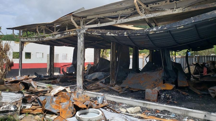 Escombros do Ninho do Urubu após incêndio que matou dez jovens da base - José Augusto Bezerra