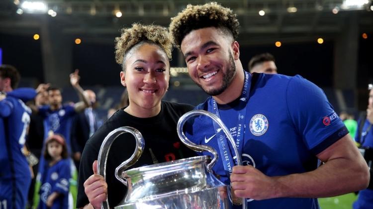 Reece James celebra título da Champions League pelo Chelsea com sua irmã, Lauren James