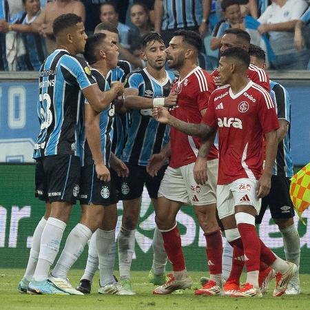 Internacional e Grêmio se enfrentam no Beira-Rio neste domingo pela final do Campeonato Gaúcho